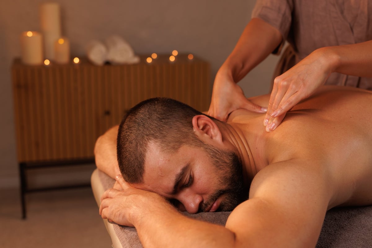 Massaggio relax e benessere in centro estetico